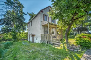 357 N Adams St, Akron, OH 44304 - Photo 4