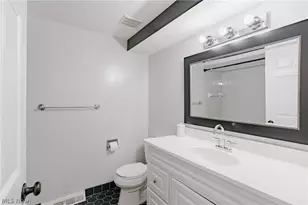 5880 Deepwood Trail, Solon, OH 44139 - Photo 32
