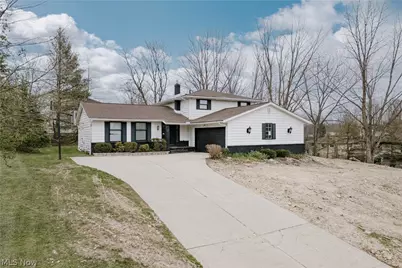 5880 Deepwood Trail, Solon, OH 44139 - Photo 1