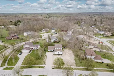 5880 Deepwood Trail, Solon, OH 44139 - Photo 4