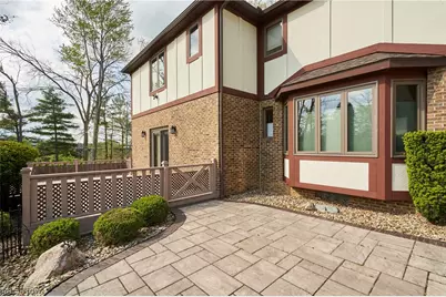 2796 Greenspire Circle, Akron, OH 44333 - Photo 4