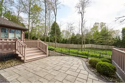 2796 Greenspire Circle, Akron, OH 44333 - Photo 6