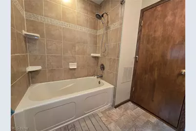 10660 Blackrun Road, Frazeysburg, OH 43822 - Photo 14