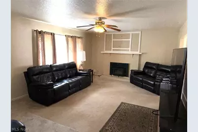 4828 New Road, Austintown, OH 44515 - Photo 6