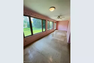 723 Trotter Lane, Berea, OH 44017 - Photo 14