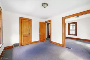 1390 Curtis St, Akron, OH 44301 - Photo 18