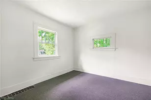 1390 Curtis St, Akron, OH 44301 - Photo 10