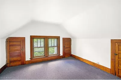 1390 Curtis Street, Akron, OH 44301 - Photo 24