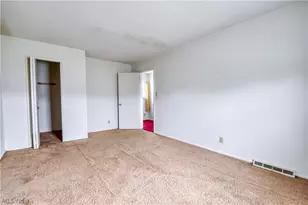 7982 Colonial Dr, Mentor, OH 44060 - Photo 24