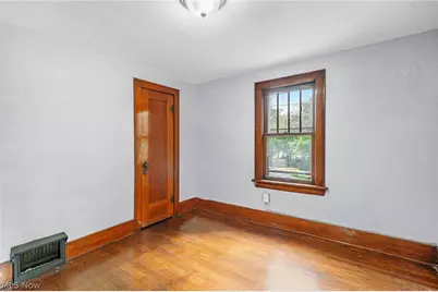 1396 Curtis Street, Akron, OH 44301 - Photo 18