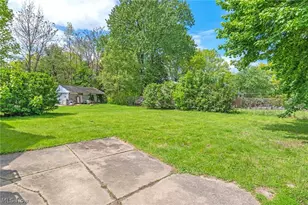 1396 Curtis St, Akron, OH 44301 - Photo 24
