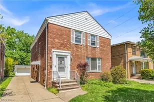 20571 Lakeshore Blvd, Euclid, OH 44123 - Photo 2
