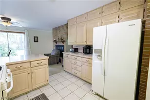1009 Fair Oaks Ave SW, North Canton, OH 44720 - Photo 8