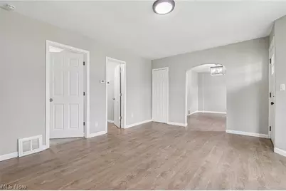3535 Erin Avenue, Loveland, OH 44113 - Photo 8