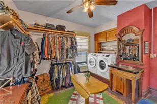 132 6th St NW, Barberton, OH 44203 - Photo 22