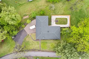 107 Laurel Dr, Weirton, WV 26062 - Photo 40
