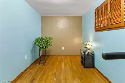 107 Laurel Drive, Weirton, WV 26062 - Photo 16