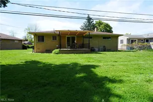 5931 Mayberry Ave, Mayfield Heights, OH 44124 - Photo 40