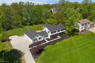 2560 Snowberry Ln, Pepper Pike, OH 44124 - Photo 4