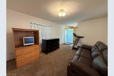 1504 White Avenue, Akron, OH 44307 - Photo 4