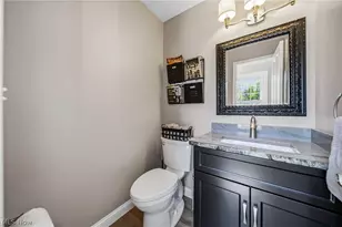 4089 Canterbury Dr, Brunswick, OH 44212 - Photo 22