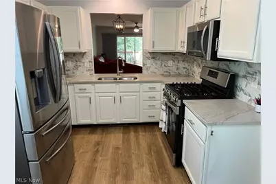 33992 Sunflower Lane, North Ridgeville, OH 44039 - Photo 8