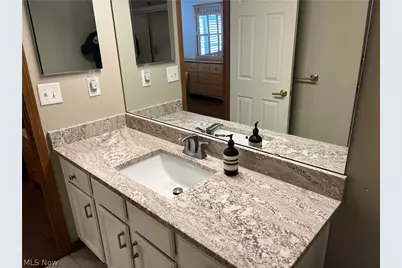 33992 Sunflower Lane, North Ridgeville, OH 44039 - Photo 32