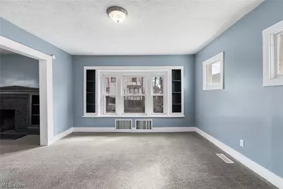 594 Columbia Avenue, Akron, OH 44310 - Photo 10