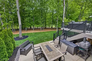 7802 Hunting Lake Dr, Painesville, OH 44077 - Photo 8