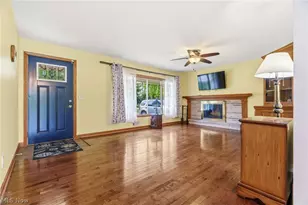 910 Marquardt Ave NW, North Canton, OH 44720 - Photo 8