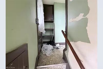 13508 Mann Avenue, East Cleveland, OH 44112 - Photo 8