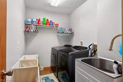 1741 Wales Road NE, Massillon, OH 44646 - Photo 16