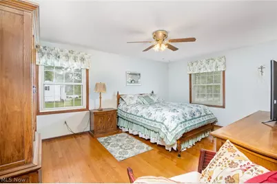 8152 Twin Oaks Drive, Grandview Heights, OH 44147 - Photo 16