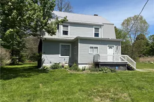 2885 E Water St, Rock Creek, OH 44084 - Photo 2