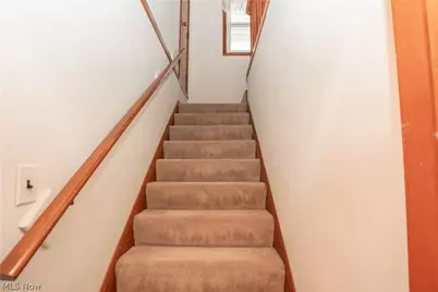 1761 Shaw Avenue, Akron, OH 44305 - Photo 14