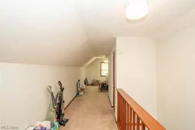 1761 Shaw Avenue, Akron, OH 44305 - Photo 18