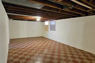 9333 S Highland Ave, Garfield Heights, OH 44125 - Photo 22