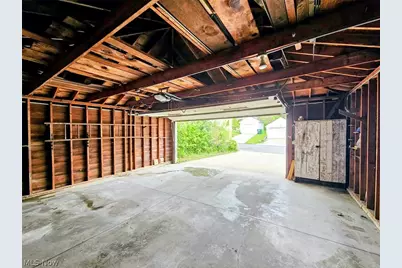 9333 S Highland Avenue, Garfield Heights, OH 44125 - Photo 26