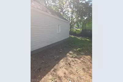 725 Pasadena Avenue, Youngstown, OH 44502 - Photo 8