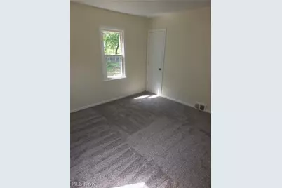 725 Pasadena Avenue, Youngstown, OH 44502 - Photo 30