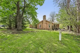 13760 Albion Rd, Strongsville, OH 44136 - Photo 8