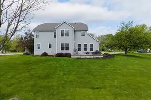 103 Walden Ridge Dr, Hinckley, OH 44233 - Photo 48