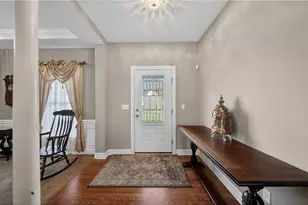103 Walden Ridge Dr, Hinckley, OH 44233 - Photo 4