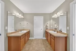 103 Walden Ridge Dr, Hinckley, OH 44233 - Photo 32