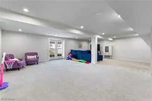 6877 Harrington Ct, Canton, OH 44721 - Photo 26