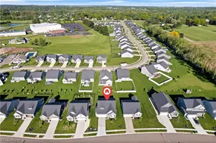 6877 Harrington Ct, Canton, OH 44721 - Photo 2