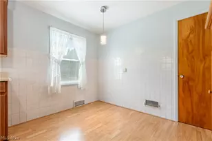 814 Lakeview Ave NW, Canton, OH 44708 - Photo 8