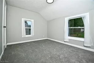 542 Montgomery St, Akron, OH 44305 - Photo 16