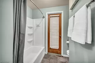 8194 Overwood Ave NW, North Canton, OH 44720 - Photo 18
