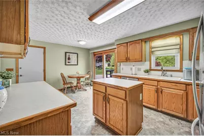 8194 Overwood Avenue NW, North Canton, OH 44720 - Photo 8